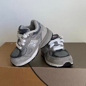 New Balance 990 Grey/White Toddler Sneakers - SZ 4 C